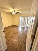 53 Robys Dr, Unit 3 in Mary Esther, FL - Building Photo - Building Photo