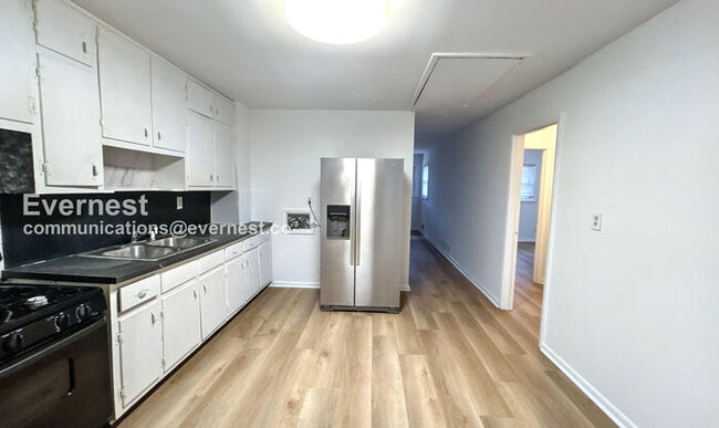 2033 Nettie Ct in Decatur, GA - Building Photo - Building Photo