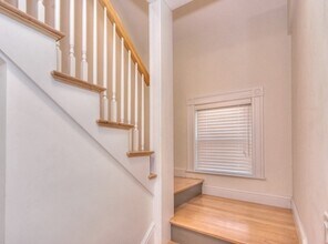 14 Peterson Terr in Somerville, MA - Building Photo - Building Photo