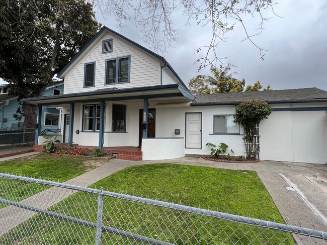 property at 214 W Ortega St