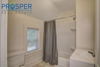 221 Stanley St in Chippewa Falls, WI - Building Photo - Building Photo