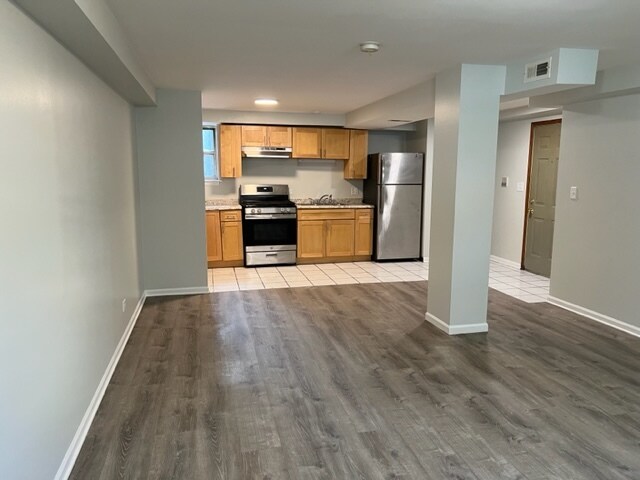 1019 62nd E St, Unit Garden Apt East in Chicago, IL - Building Photo