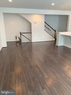 806 Mayer Pl