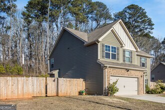 130 Enon Mill Ln in Atlanta, GA - Building Photo - Building Photo