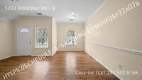 5203 Ridgeway Dr in Houston, TX - Building Photo - Building Photo