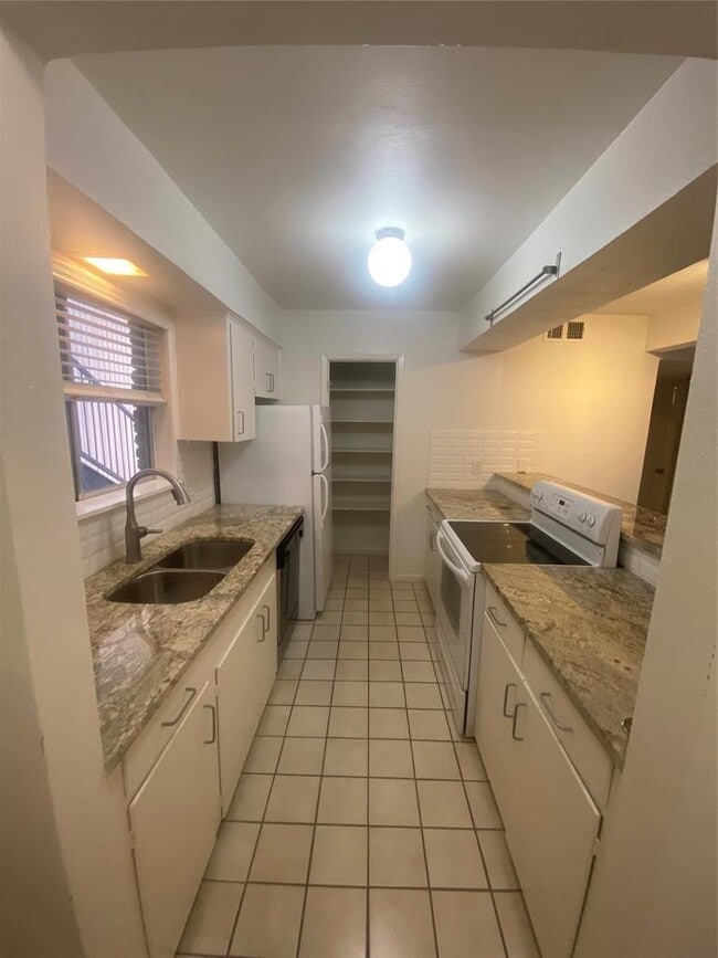 property at 2208 Enfield Rd