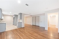3442 Seabrook St photo'