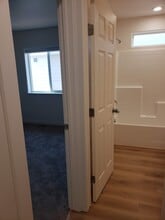 712 Schodde Ave in Burley, ID - Foto de edificio - Building Photo