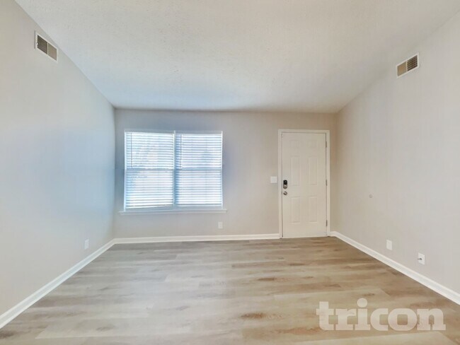 1110 Nahanee Ct in Murfreesboro, TN - Foto de edificio - Building Photo