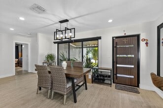 2601 NE 8th Ct in Pompano Beach, FL - Building Photo - Building Photo