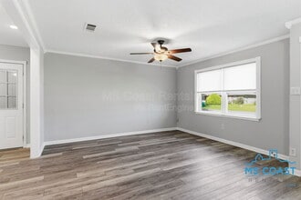 609 Temple Dr in Gulfport, MS - Building Photo - Building Photo