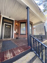 217 Hamilton Ave, Unit 1 in Trenton, NJ - Building Photo - Building Photo