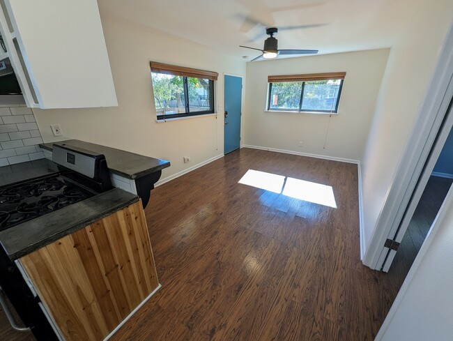 504 Long Bow Ln in Austin, TX - Building Photo - Building Photo