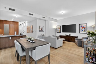 441 W 37th St in New York, NY - Building Photo - Building Photo