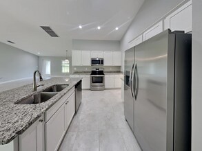 477 San Cristobal Ave in Punta Gorda, FL - Building Photo - Building Photo