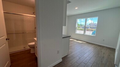 1782 SW Bayshore Blvd in Port St. Lucie, FL - Building Photo - Building Photo