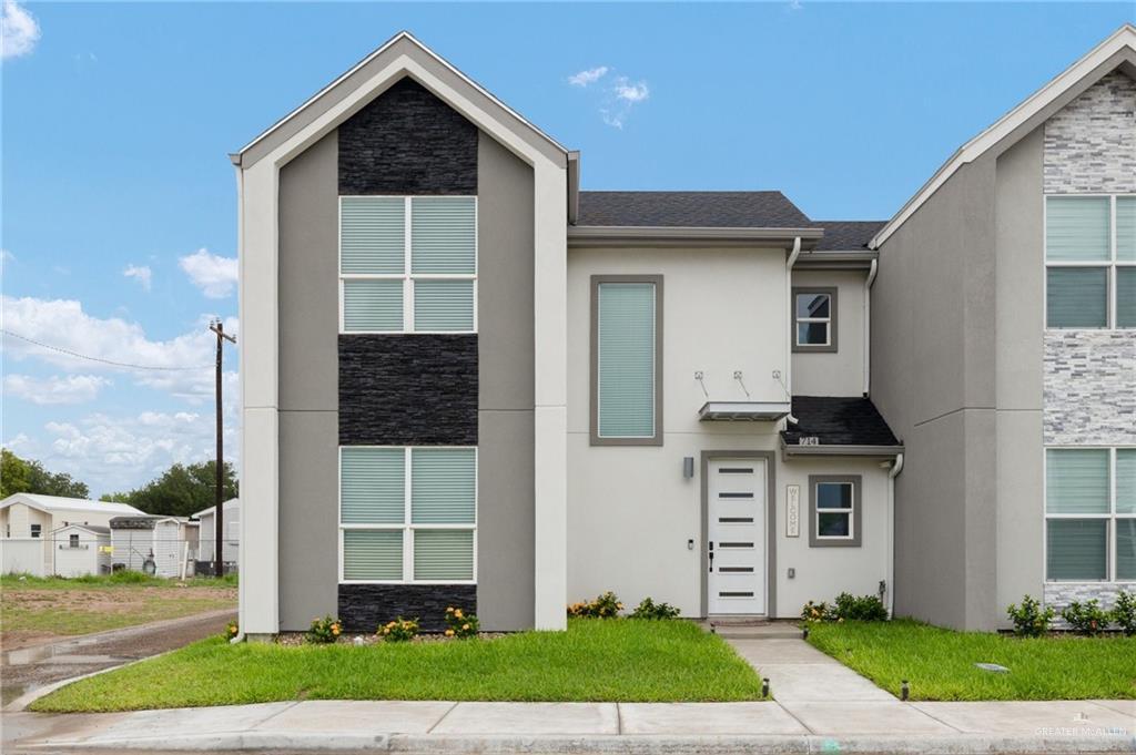 714 W Seminole Ave in Pharr, TX - Building Photo