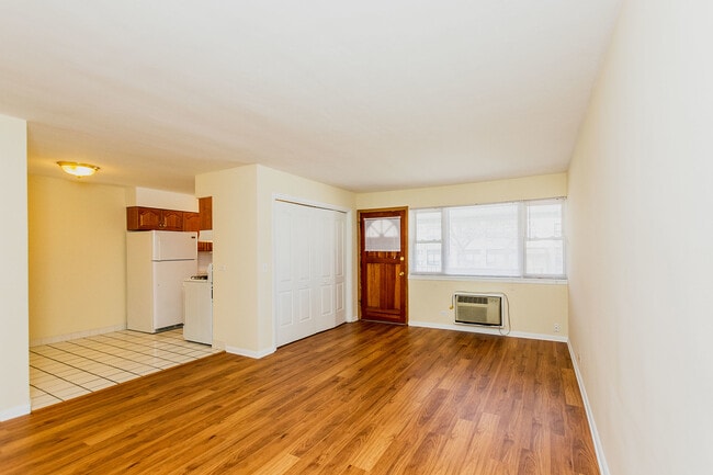 7406 Randolph St. in Forest Park, IL - Building Photo - Building Photo