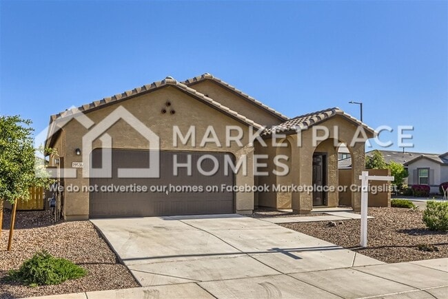 19536 W Badgett Ln in Litchfield Park, AZ - Building Photo - Building Photo
