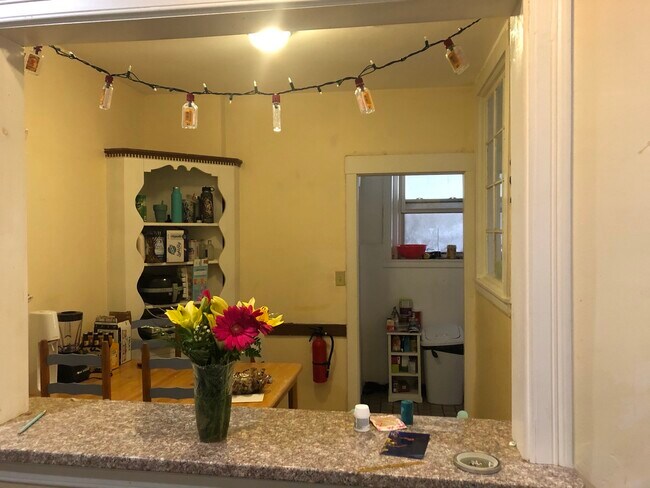 60 Egmont St in Brookline, MA - Foto de edificio - Building Photo