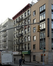 303 Broome St in New York, NY - Building Photo - Building Photo