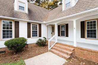 512 Bonsack Ct in Chesapeake, VA - Building Photo - Building Photo