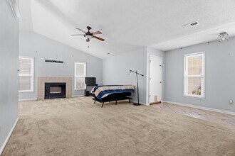 2663 Idlebrook Cir in Midway Park, NC - Building Photo - Building Photo