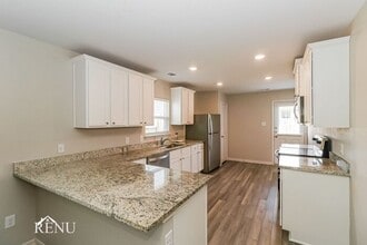 18504 Allen Welch Dr in Elgin, TX - Building Photo - Building Photo