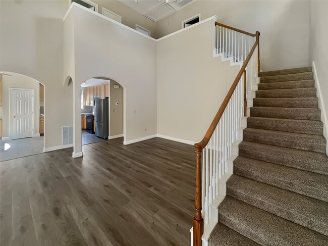 3746 E Ashford Villa Ln in Houston, TX - Building Photo - Building Photo