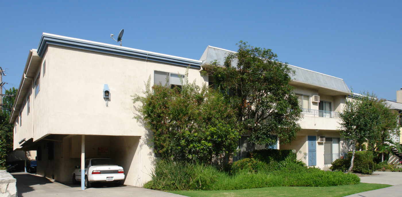 3753 Keystone Ave in Los Angeles, CA - Building Photo