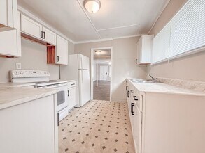 2203 Eleanor Dr in North Charleston, SC - Building Photo - Building Photo