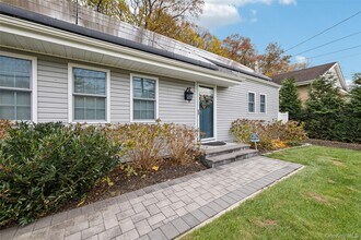 24 Waterside Ave in Northport, NY - Building Photo - Building Photo