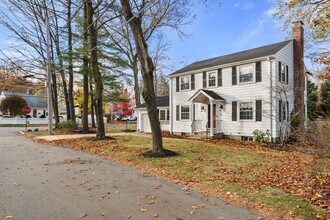 39 Harland Rd in Waltham, MA - Building Photo - Building Photo
