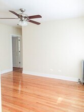 534 W Cornelia Ave, Unit 120 in Chicago, IL - Building Photo - Building Photo
