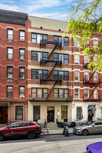 410 E 88th St in New York, NY - Building Photo - Building Photo