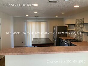 1832 San Pedro Rd in Rio Rancho, NM - Building Photo - Building Photo