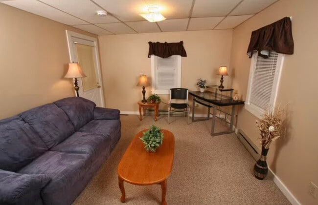 279 Tompkins St, Unit 279