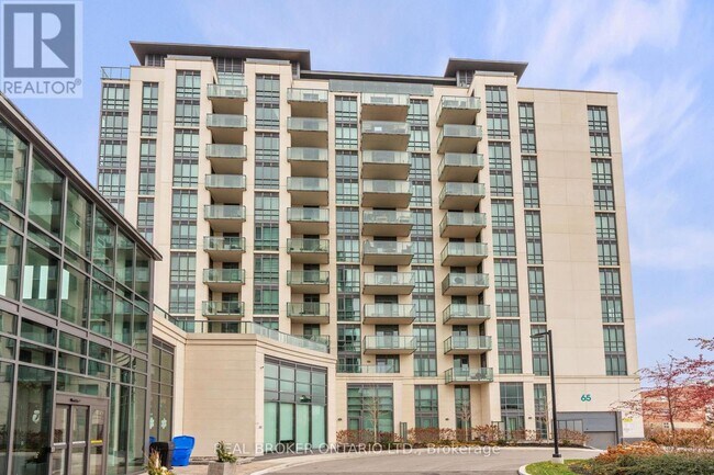 65 Yorkland Blvd in Brampton, ON - Building Photo - Building Photo