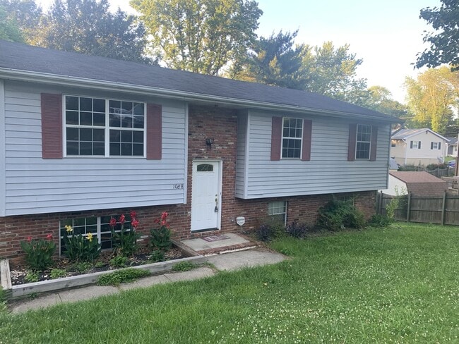 property at 1088 Crestview Dr