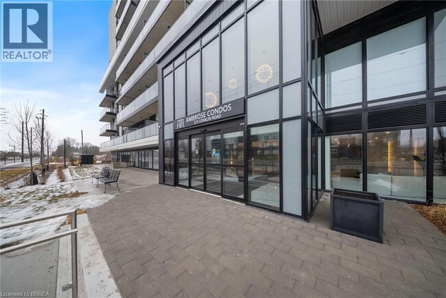 575 Conklin Rd in Brantford, ON - Building Photo - Building Photo