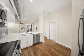 3727 Sunnyside Ave in Brookfield, IL - Building Photo - Building Photo