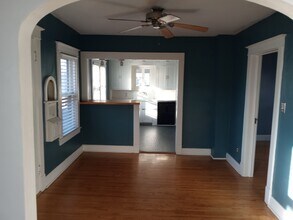 1211 23rd Ave NE in Minneapolis, MN - Building Photo - Building Photo