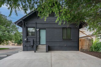 1083 Colorado Blvd in Denver, CO - Building Photo - Building Photo