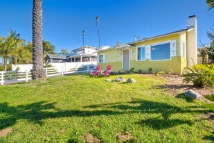 721 Arden Dr in Encinitas, CA - Building Photo