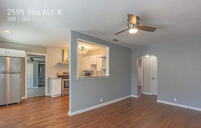 2595 9th Ave N in St. Petersburg, FL - Building Photo - Building Photo