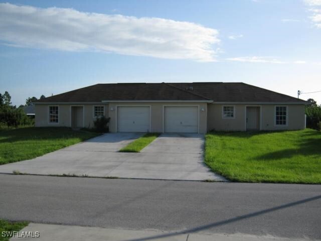 5212-5214 30th St SW in Lehigh Acres, FL - Foto de edificio