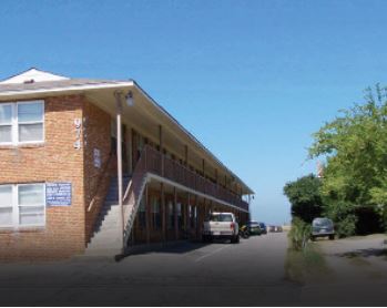 Astor Beach in Norfolk, VA - Building Photo