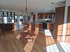 23 Gunrock Ave in Hull, MA - Building Photo - Building Photo