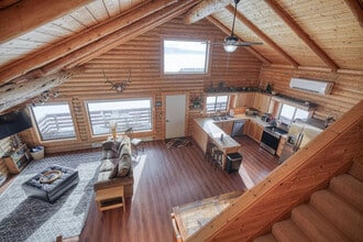 5406 Henrys Lake Rd in Island Park, ID - Building Photo - Building Photo