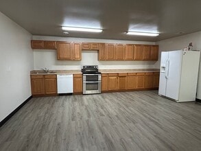 4406 ND-22 in Dickinson, ND - Building Photo - Building Photo